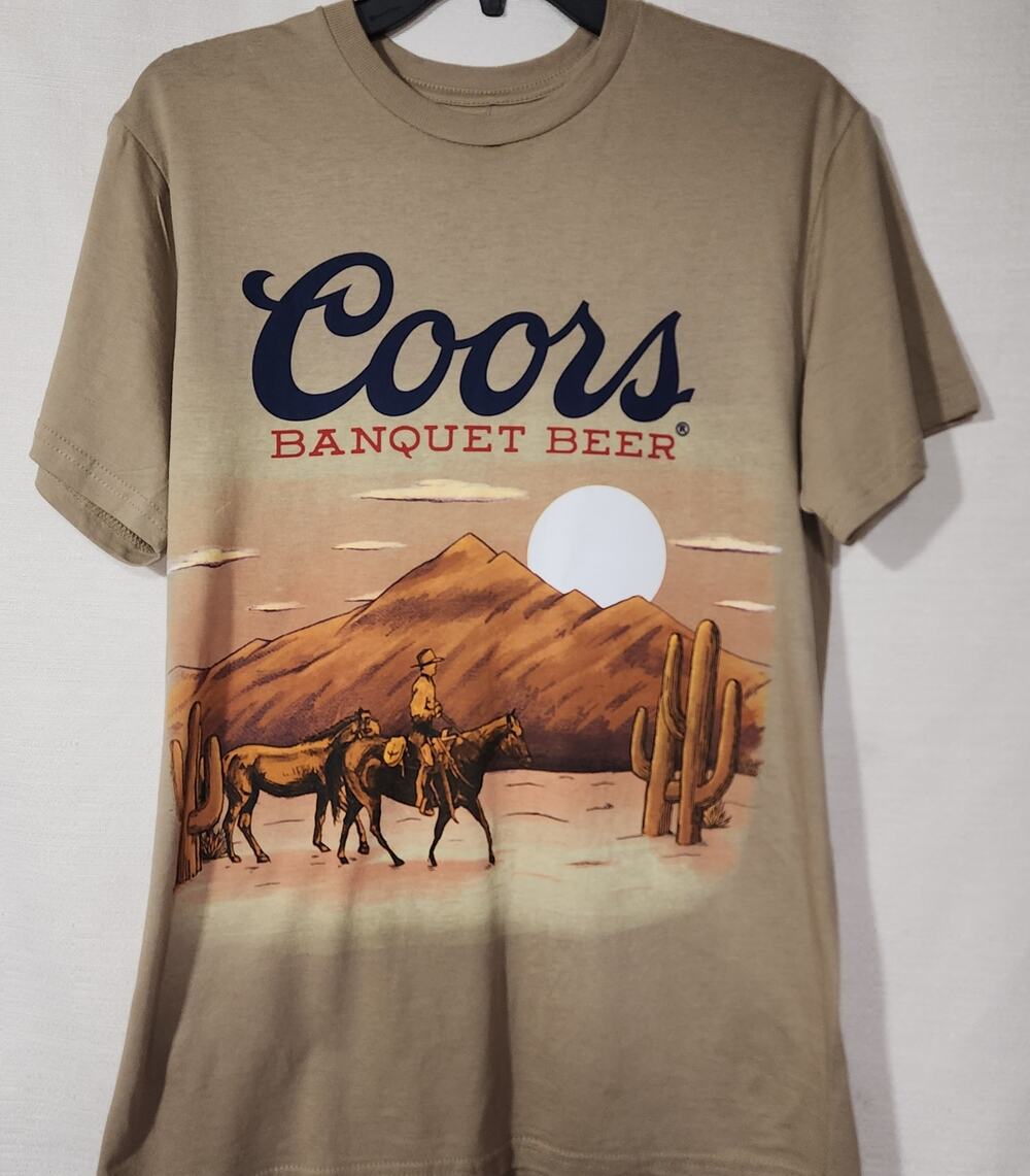 Coors Banquet beer cowboy men's shirt size medium